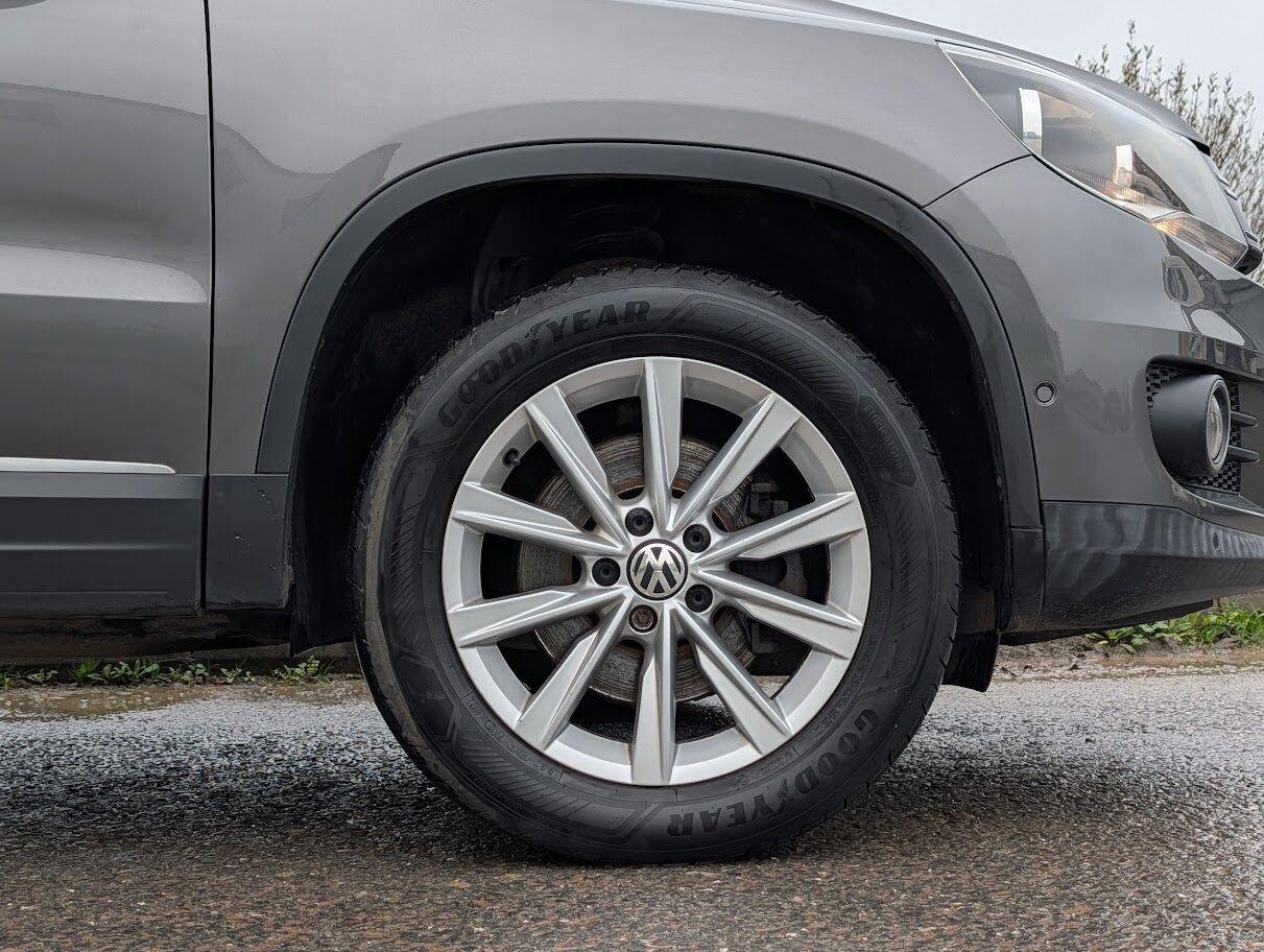 Used Volkswagen Tiguan 2011 for sale - 77074153: Photo 23