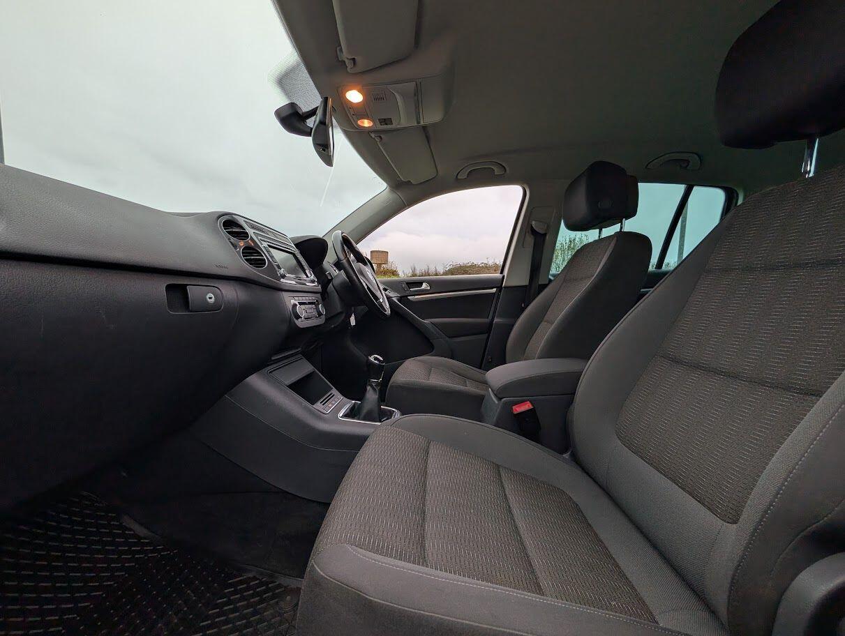 Used Volkswagen Tiguan 2011 for sale - 77074153: Photo 34