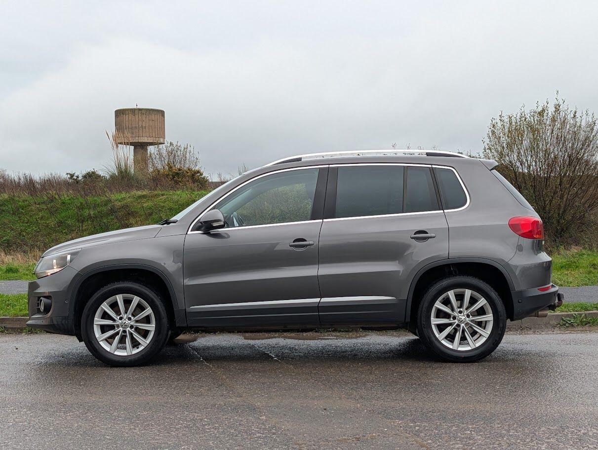 Used Volkswagen Tiguan 2011 for sale - 77074153: Photo 5