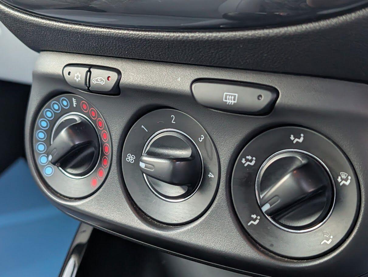 Used Vauxhall ADAM 2013 for sale - 77305261: Photo 15