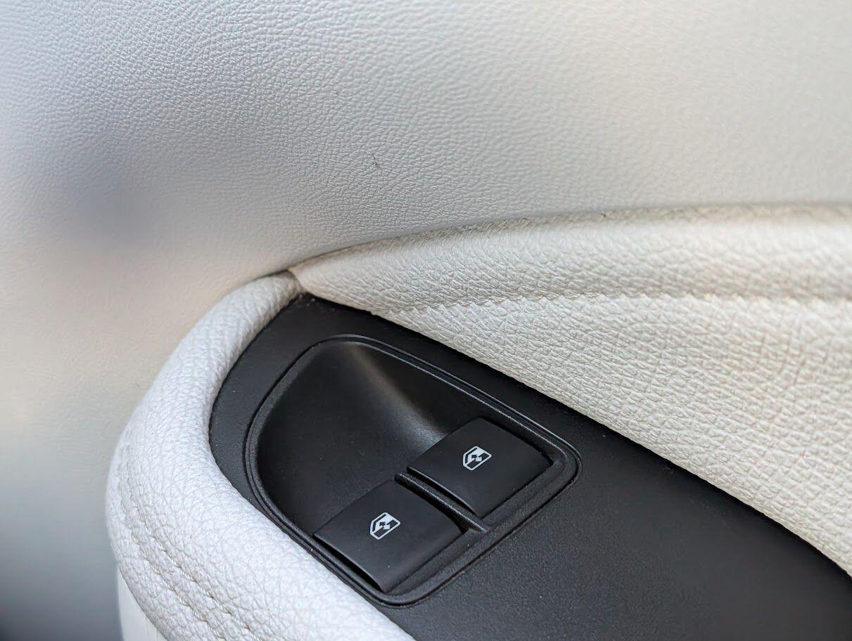 Used Vauxhall ADAM 2013 for sale - 77305261: Photo 18