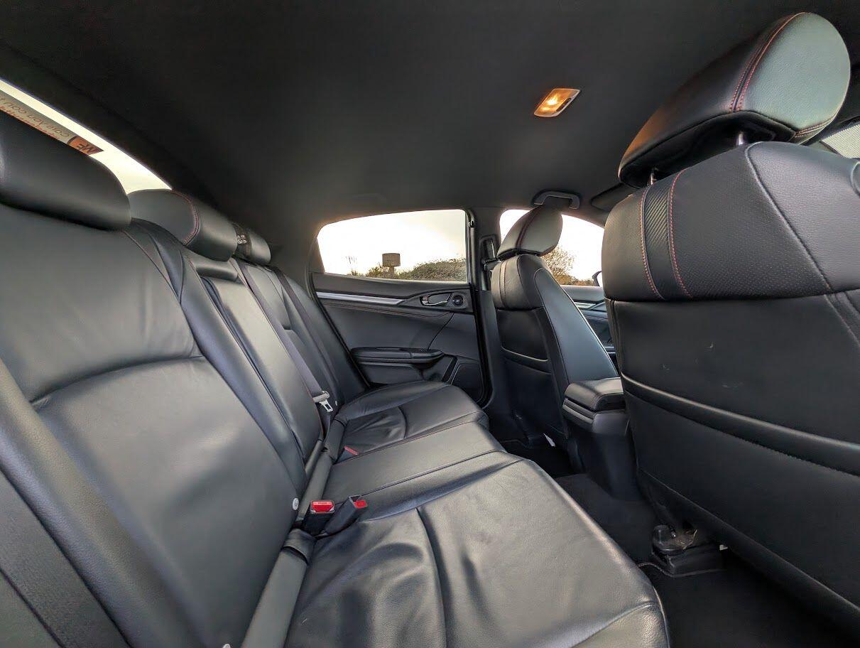 Used Honda Civic 2019 for sale - 76898475: Photo 14