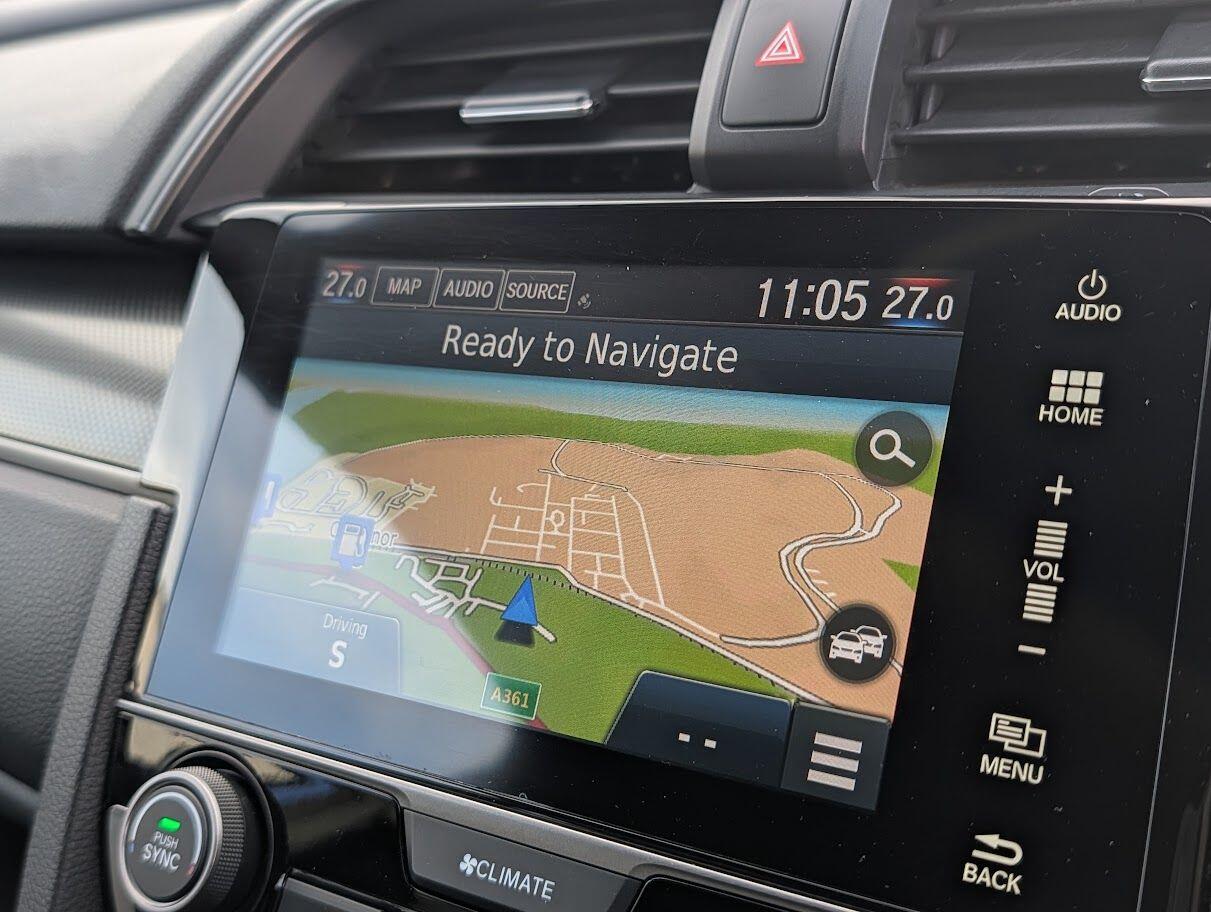 Used Honda Civic 2019 for sale - 76898475: Photo 24