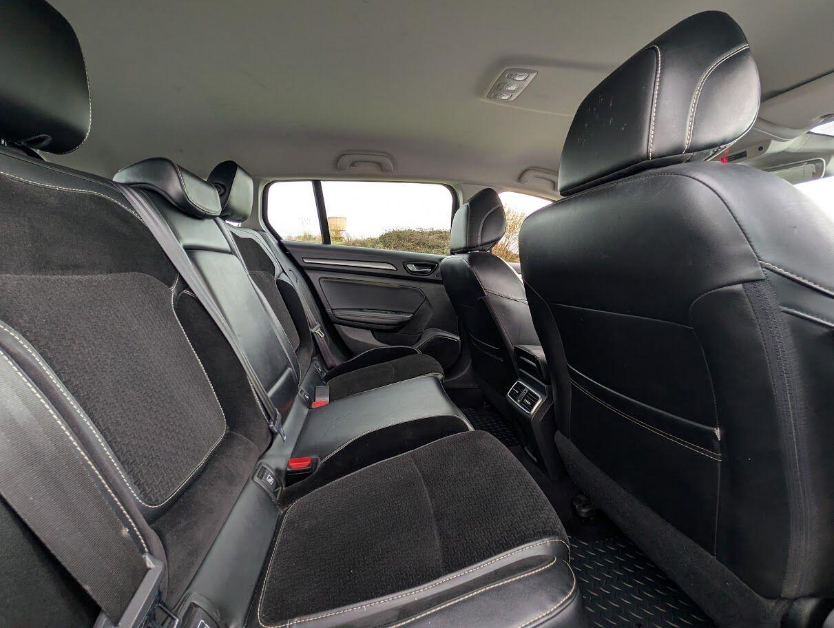 Used Renault Megane 2017 for sale - 76823841: Photo 13