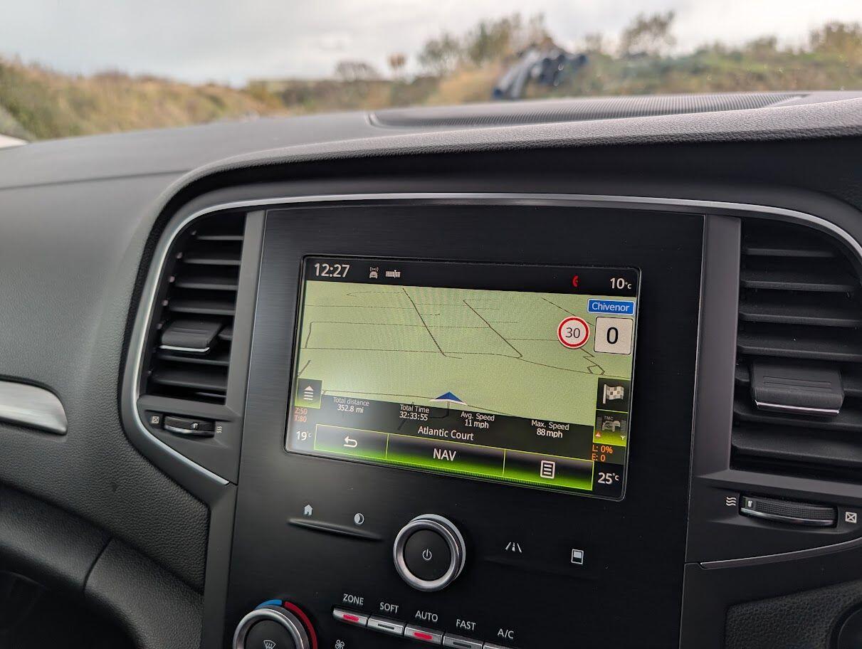 Used Renault Megane 2017 for sale - 76823841: Photo 25