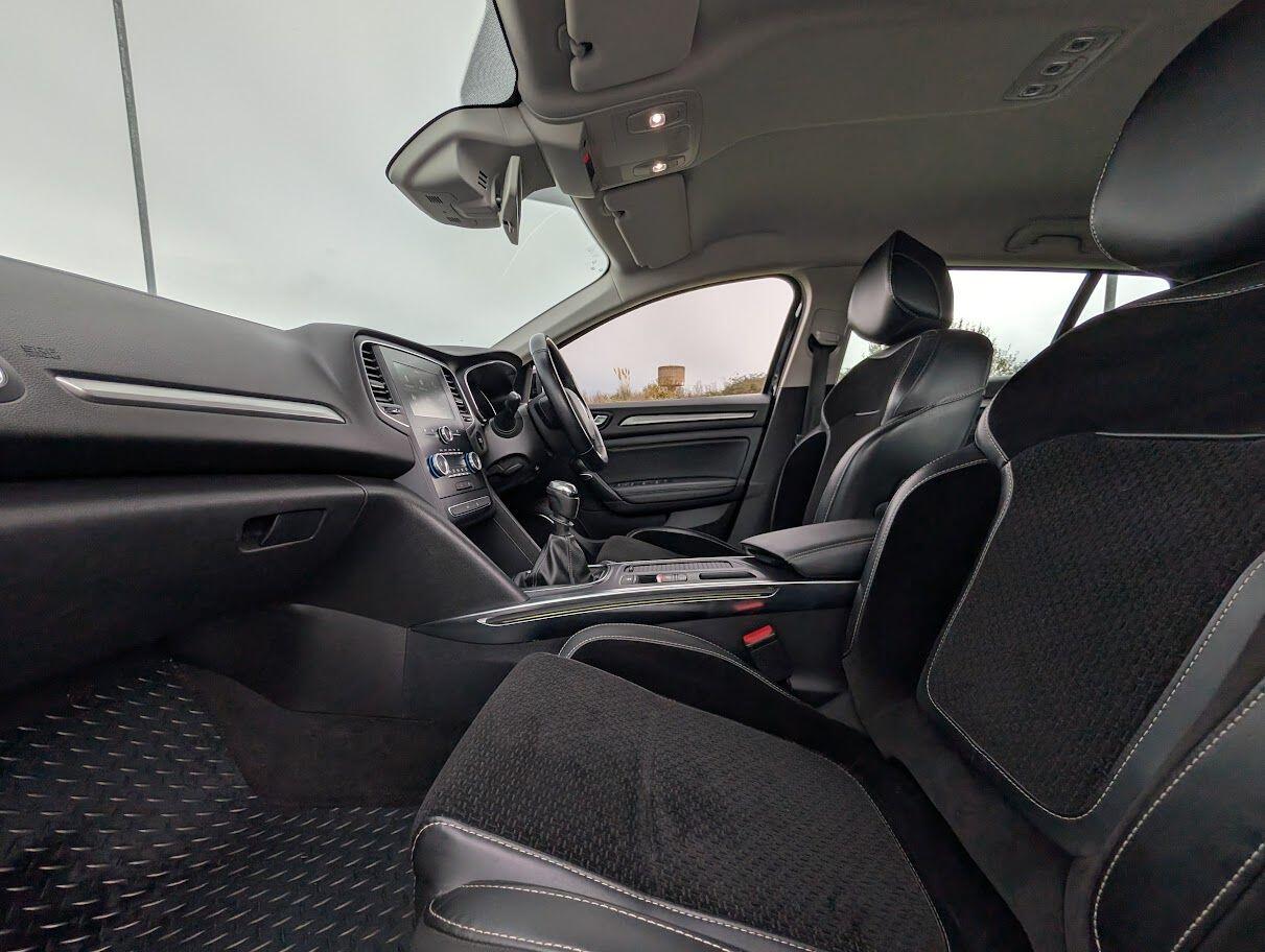 Used Renault Megane 2017 for sale - 76823841: Photo 31