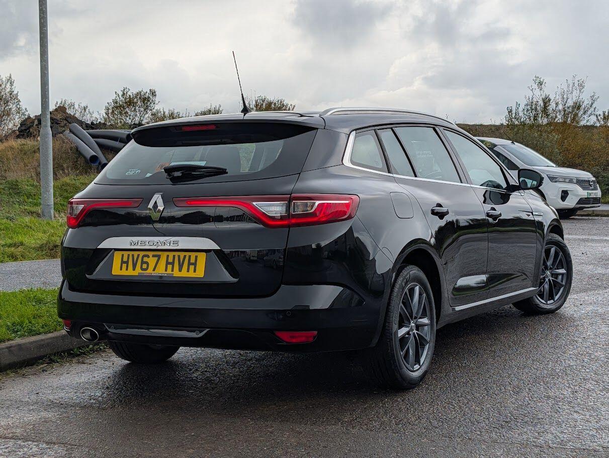 Used Renault Megane 2017 for sale - 76823841: Photo 9
