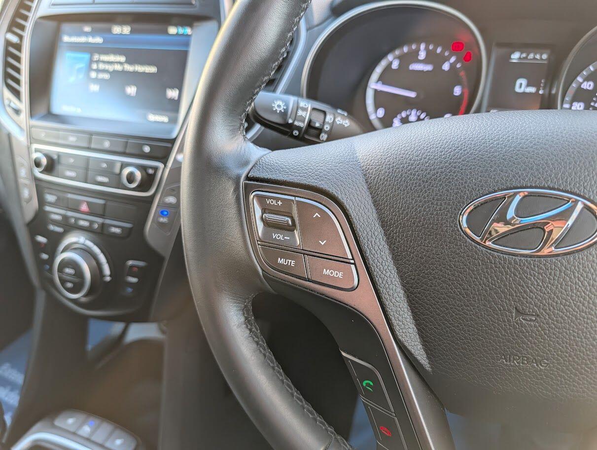 Used Hyundai Santa Fe 2016 for sale - 76408866: Photo 14