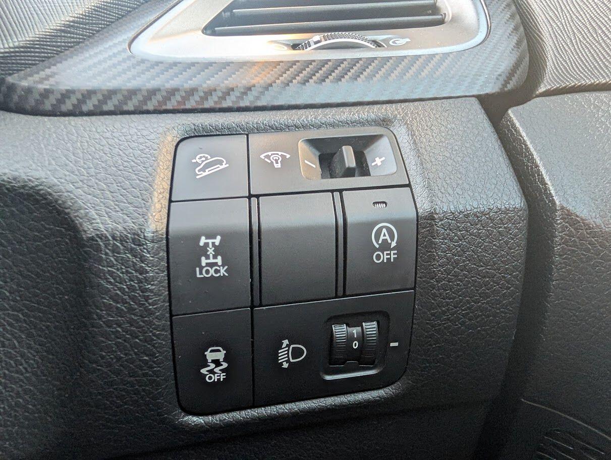 Used Hyundai Santa Fe 2016 for sale - 76408866: Photo 15