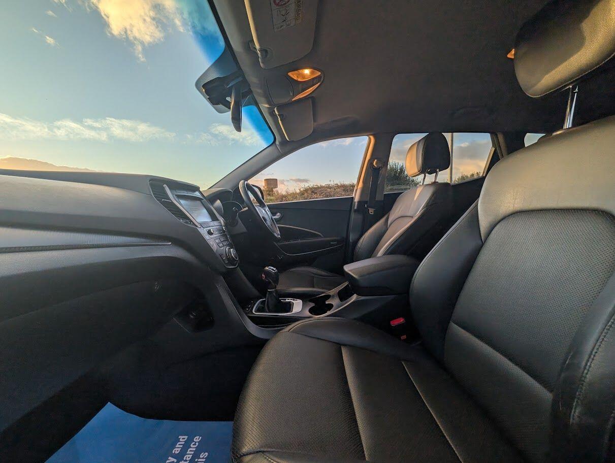 Used Hyundai Santa Fe 2016 for sale - 76408866: Photo 24