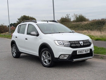 Used Dacia Sandero Stepway 2017 for sale - 76283081: Photo