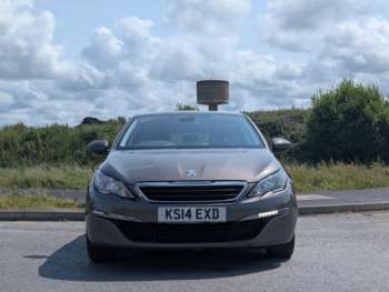 Used Peugeot 308 2014 for sale - 74895027: Photo