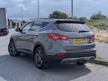 Used Hyundai Santa Fe 2014 for sale - 75857412: Photo