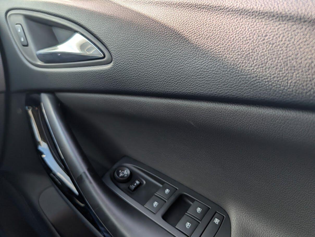 Used Vauxhall Astra 2017 for sale - 76189576: Photo 13