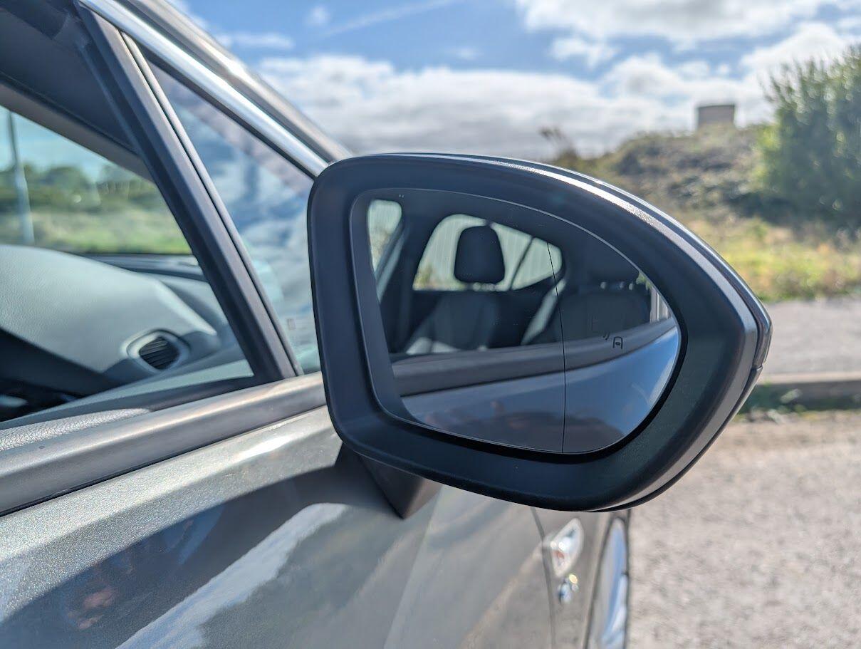 Used Vauxhall Astra 2017 for sale - 76189576: Photo 35