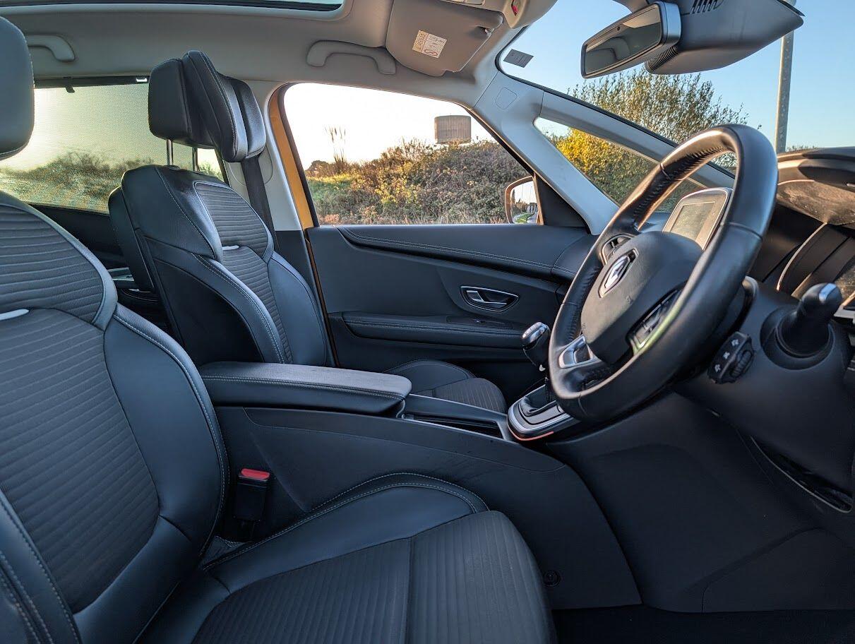 Used Renault Scenic 2016 for sale - 76824164: Photo 11