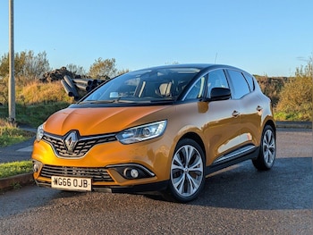 Used Renault Scenic 2016 for sale - 76824164: Photo