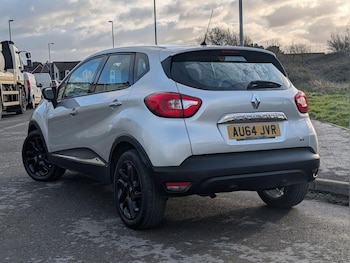 Used Renault Captur 2014 for sale - 77191534: Photo