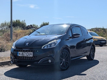 Used Peugeot 208 2017 for sale - 75857327: Photo