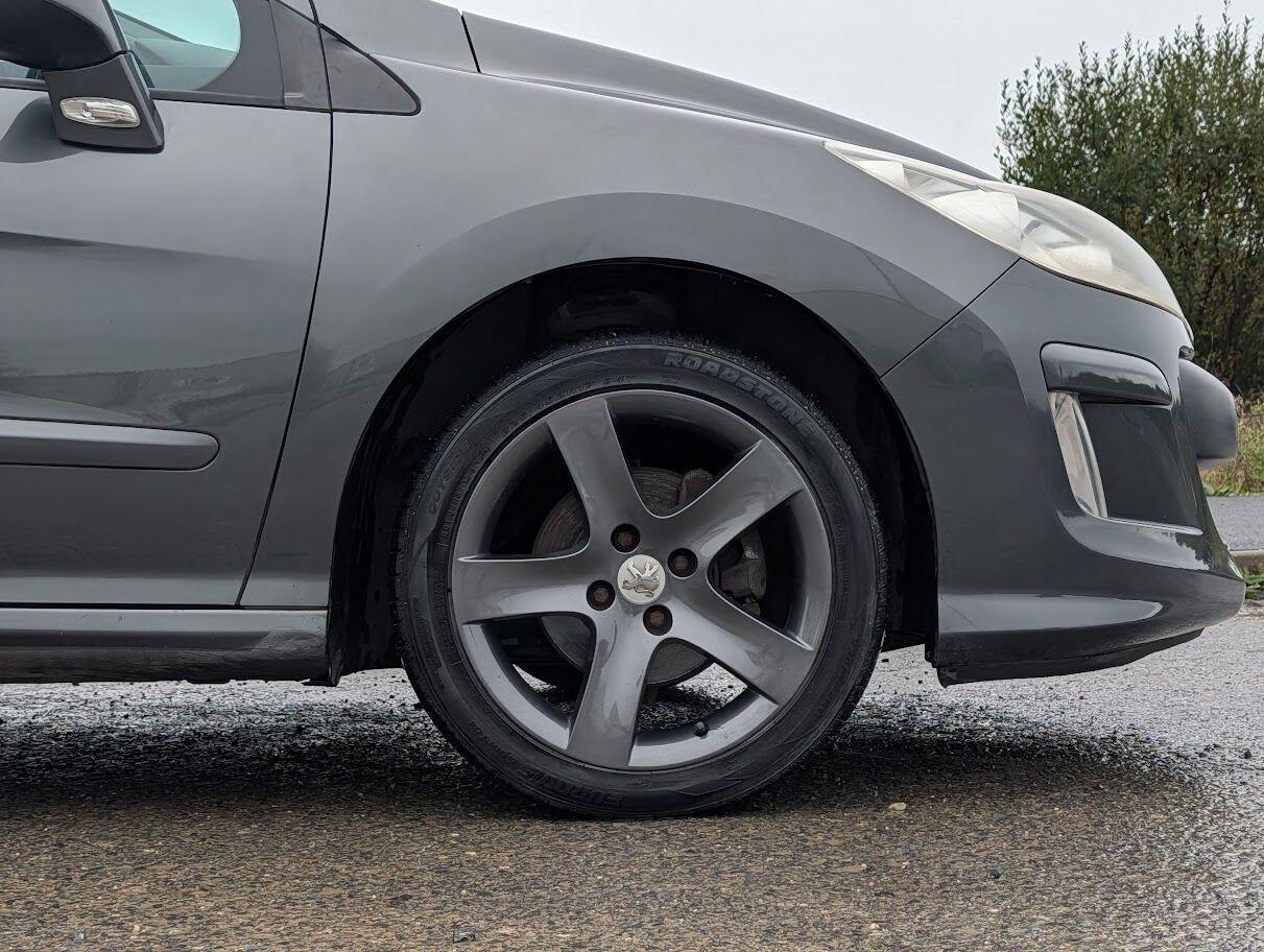 Used Peugeot 308 2008 for sale - 76573559: Photo 15