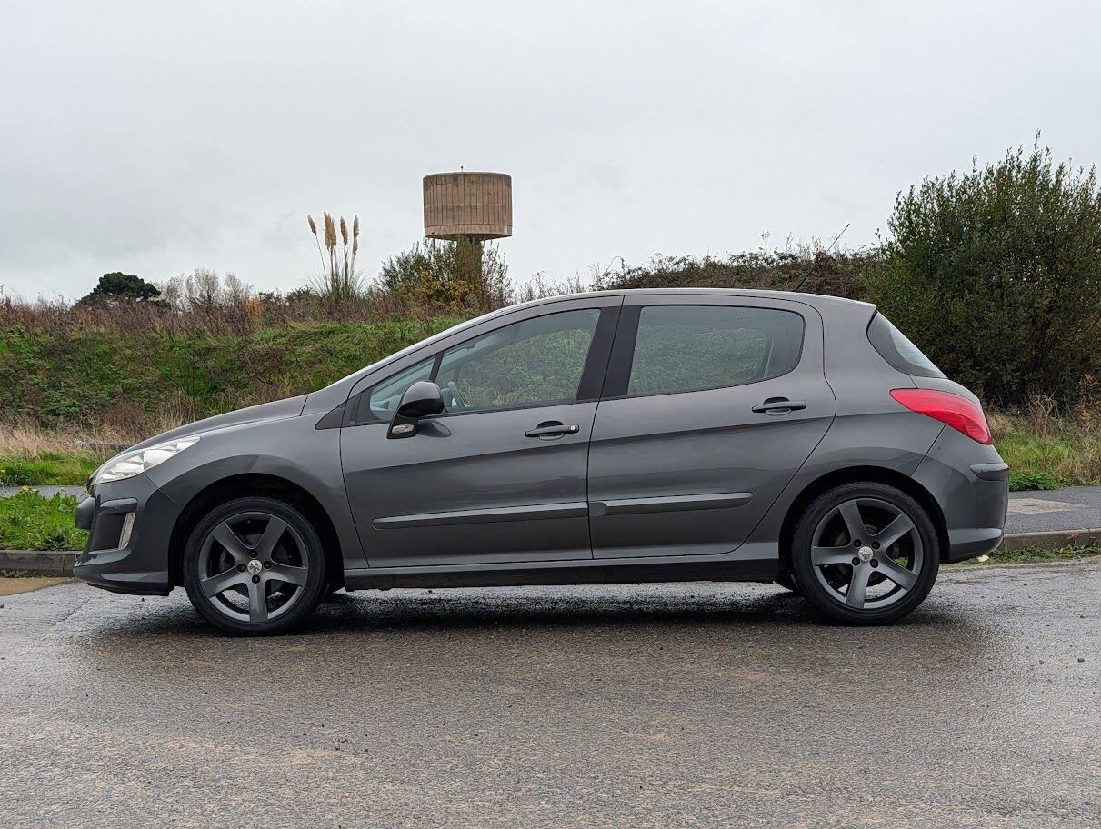 Used Peugeot 308 2008 for sale - 76573559: Photo 6