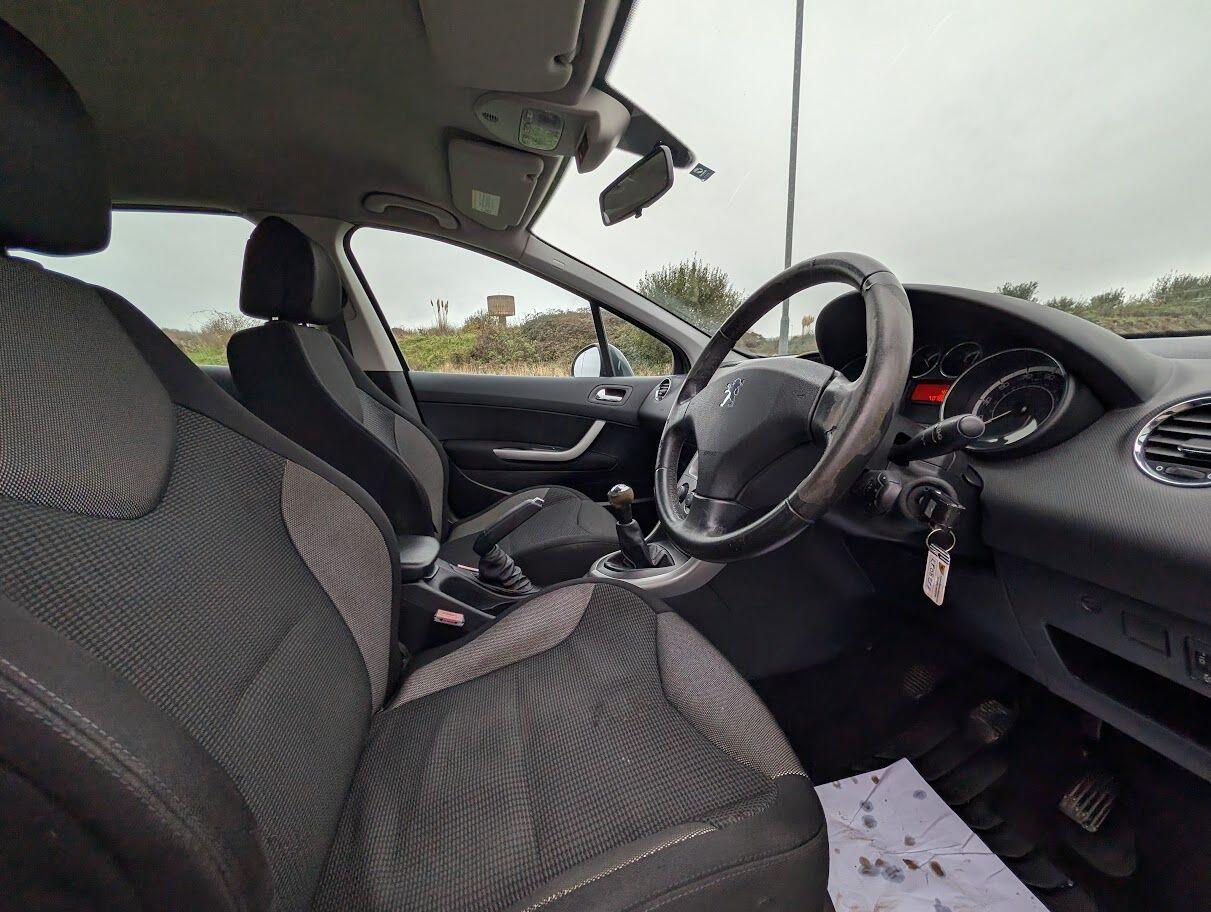 Used Peugeot 308 2008 for sale - 76573559: Photo 9