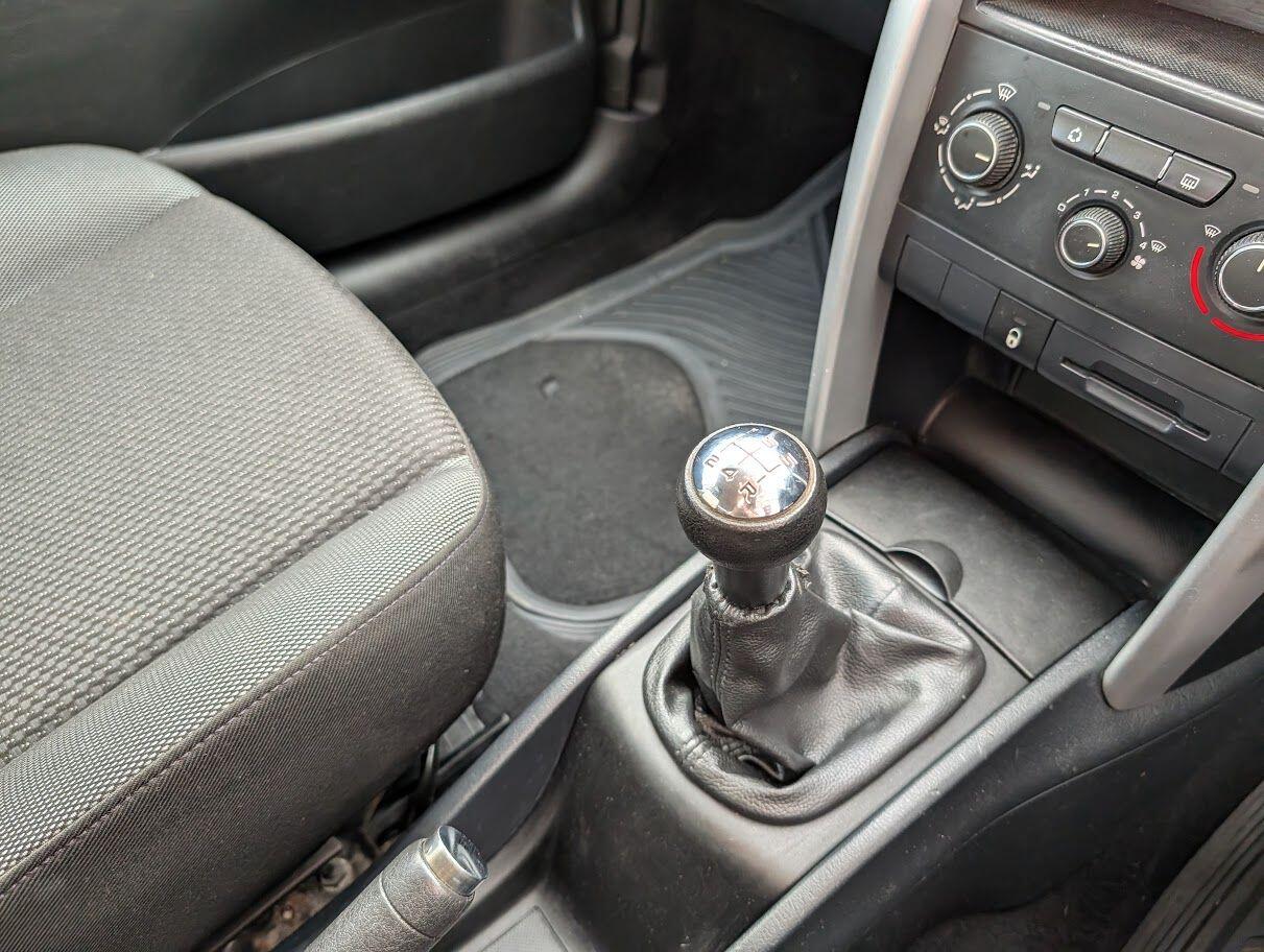 Used Peugeot 207 2012 for sale - 76573051: Photo 16