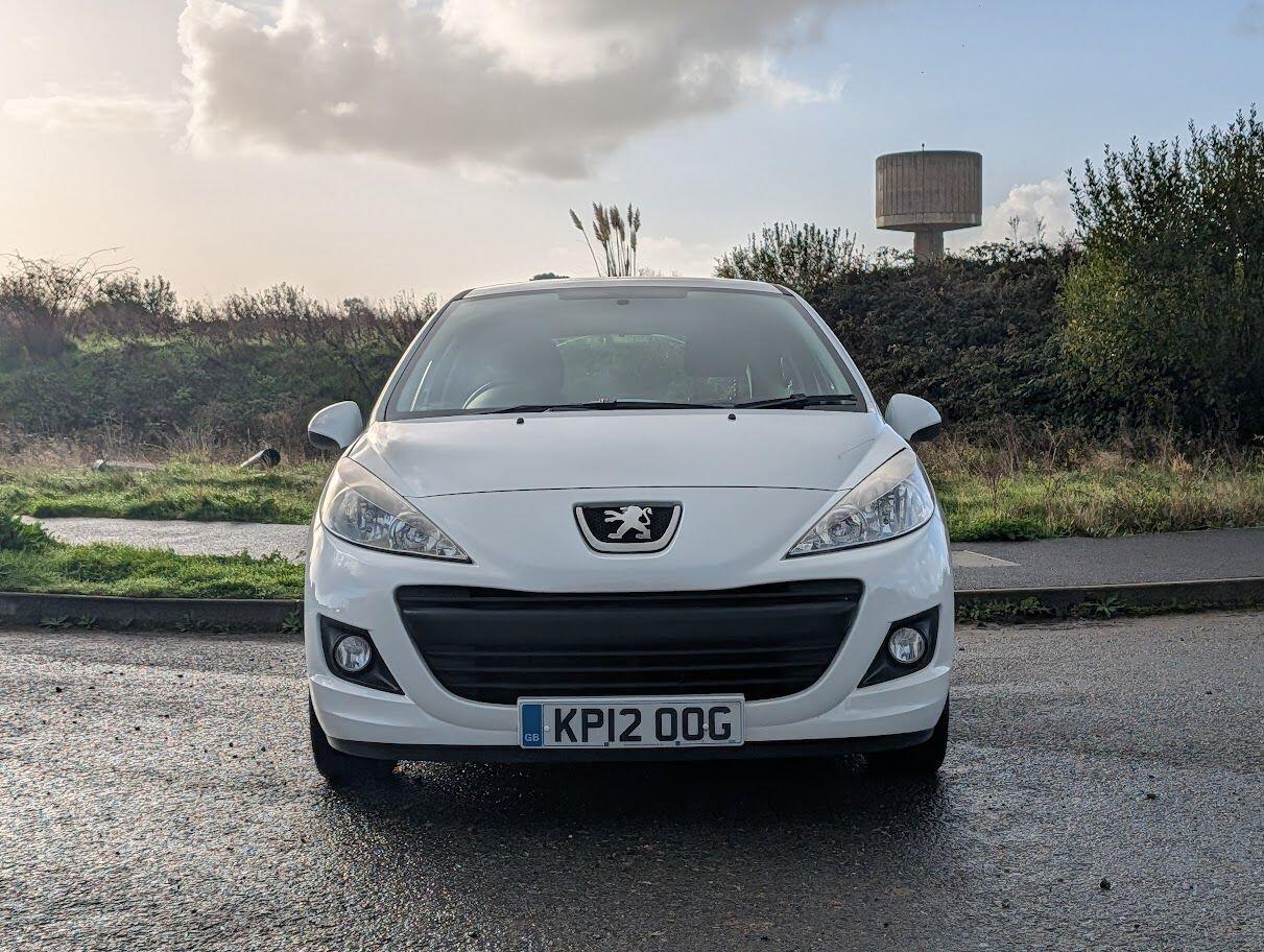 Used Peugeot 207 2012 for sale - 76573051: Photo 2