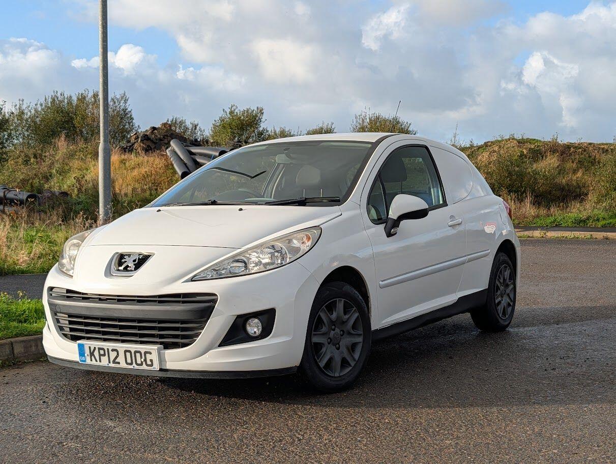 Used Peugeot 207 2012 for sale - 76573051: Photo 3