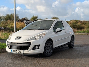 Used Peugeot 207 2012 for sale - 76573051: Photo