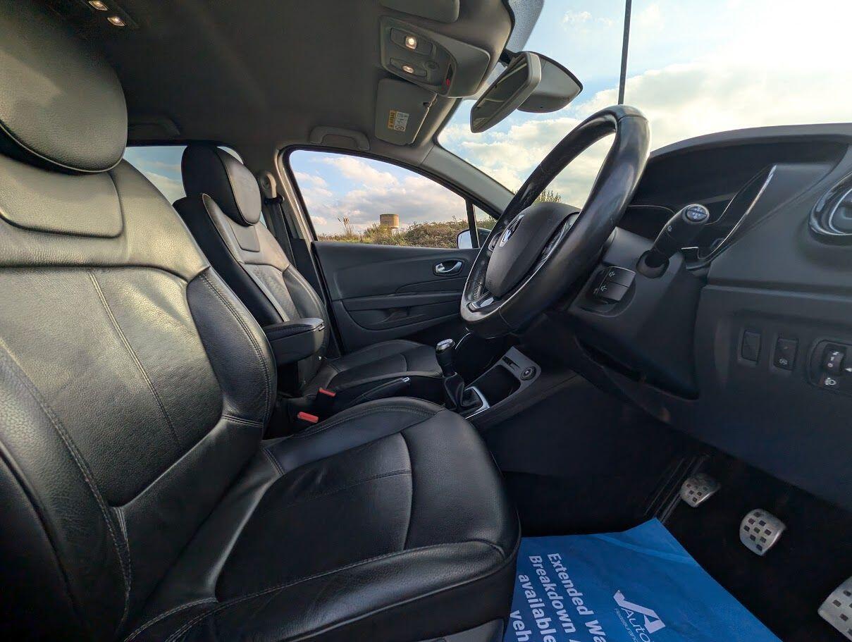 Used Renault Captur 2018 for sale - 76188568: Photo 11