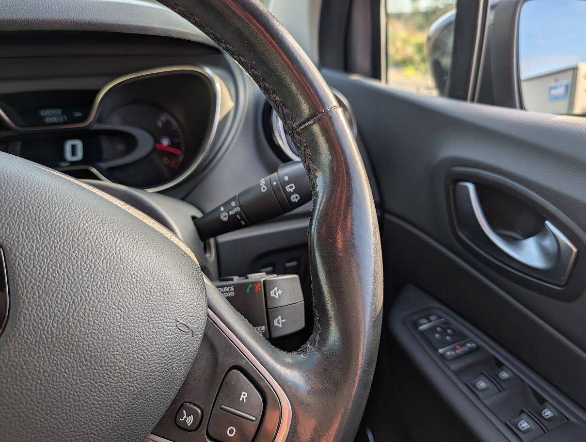 Used Renault Captur 2018 for sale - 76188568: Photo 15