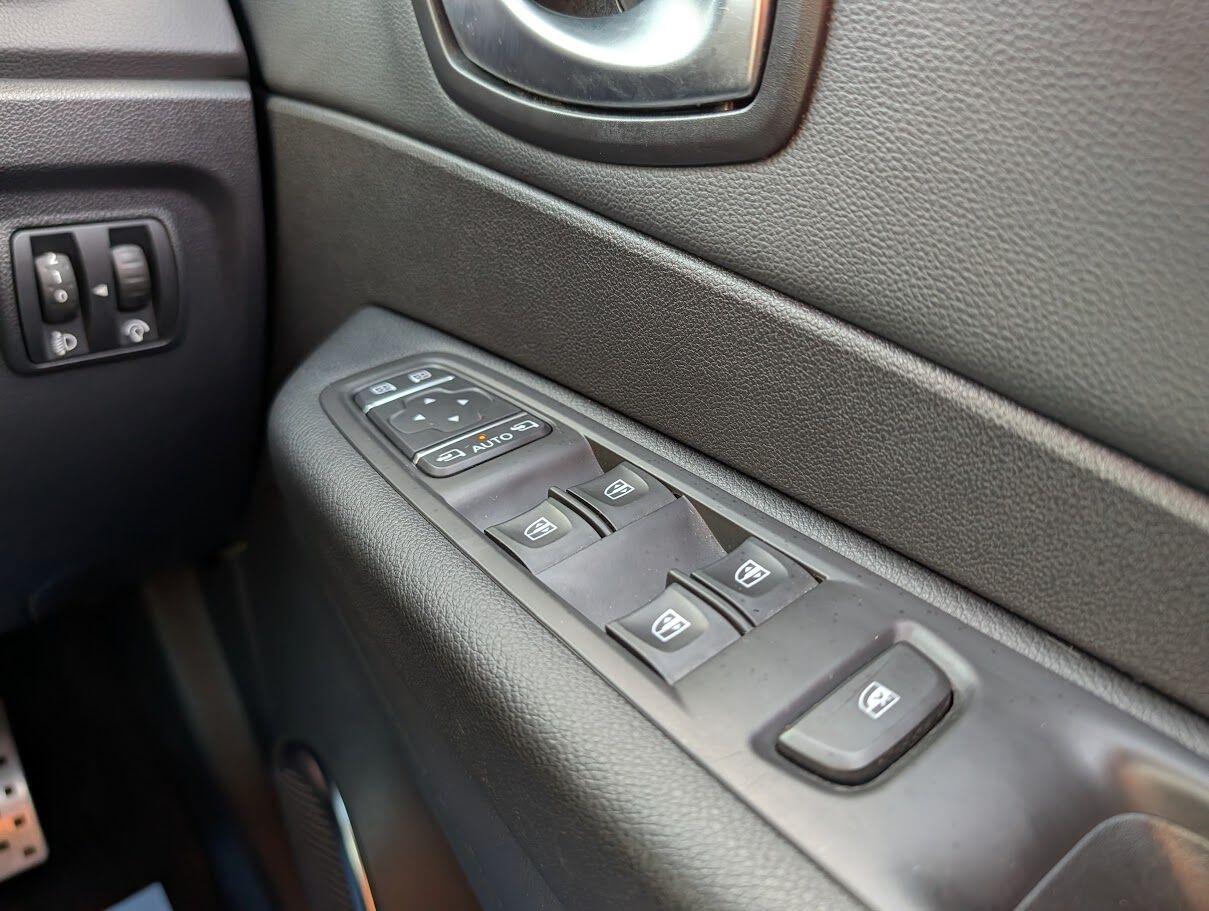 Used Renault Captur 2018 for sale - 76188568: Photo 16