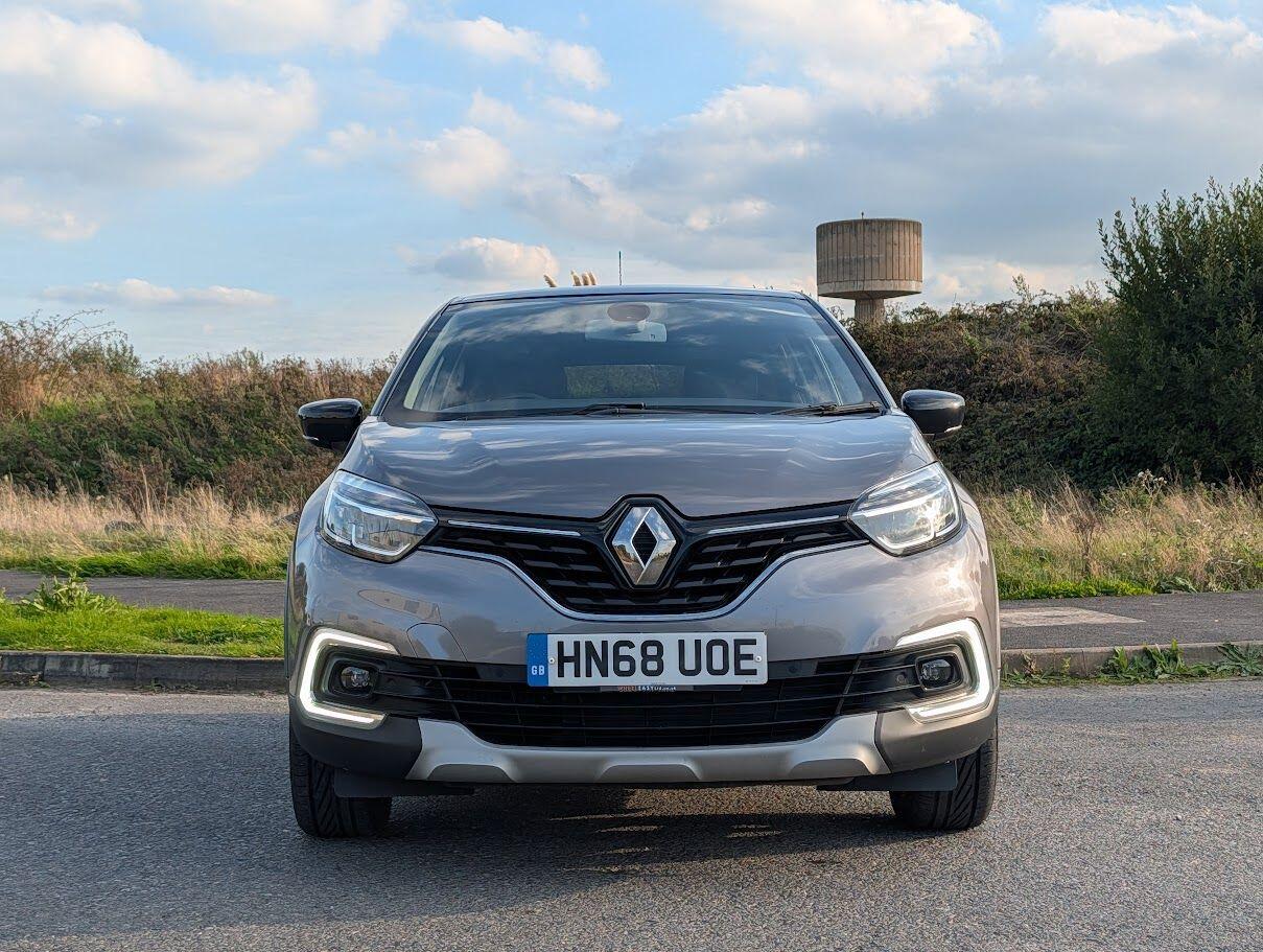 Used Renault Captur 2018 for sale - 76188568: Photo 2
