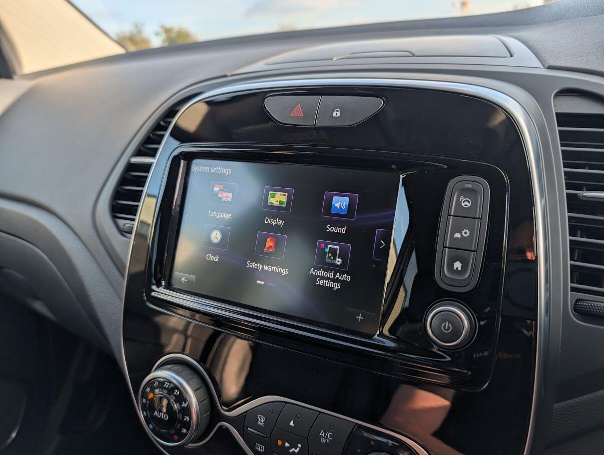 Used Renault Captur 2018 for sale - 76188568: Photo 25