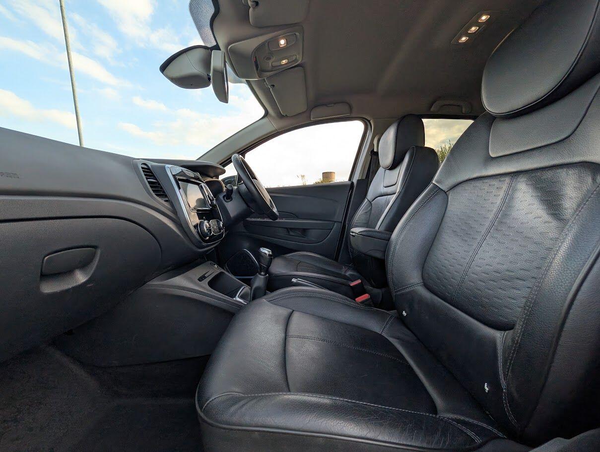 Used Renault Captur 2018 for sale - 76188568: Photo 31