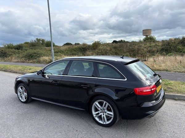 Used Audi A4 Avant 2014 for sale - 76283109: Photo 13