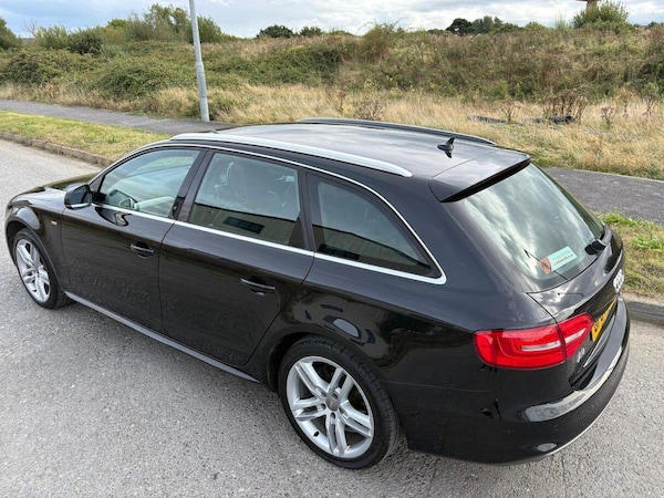 Used Audi A4 Avant 2014 for sale - 76283109: Photo 4