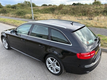 Used Audi A4 Avant 2014 for sale - 76283109: Photo
