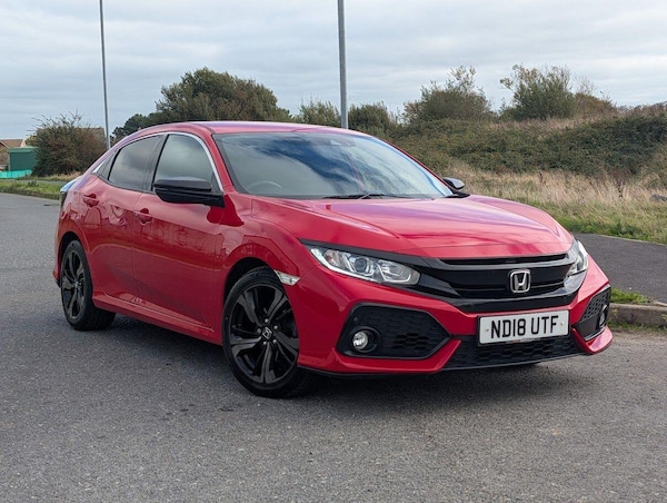 Used Honda Civic 2018 for sale - 76189904: Photo 1