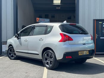 Used Peugeot 3008 2010 for sale - 79677285: Photo