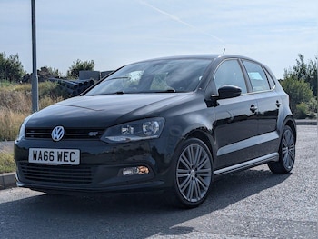 Used Volkswagen Polo 2016 for sale - 75448883: Photo
