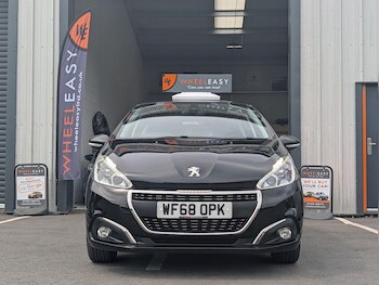 Used Peugeot 208 2018 for sale - 79475513: Photo