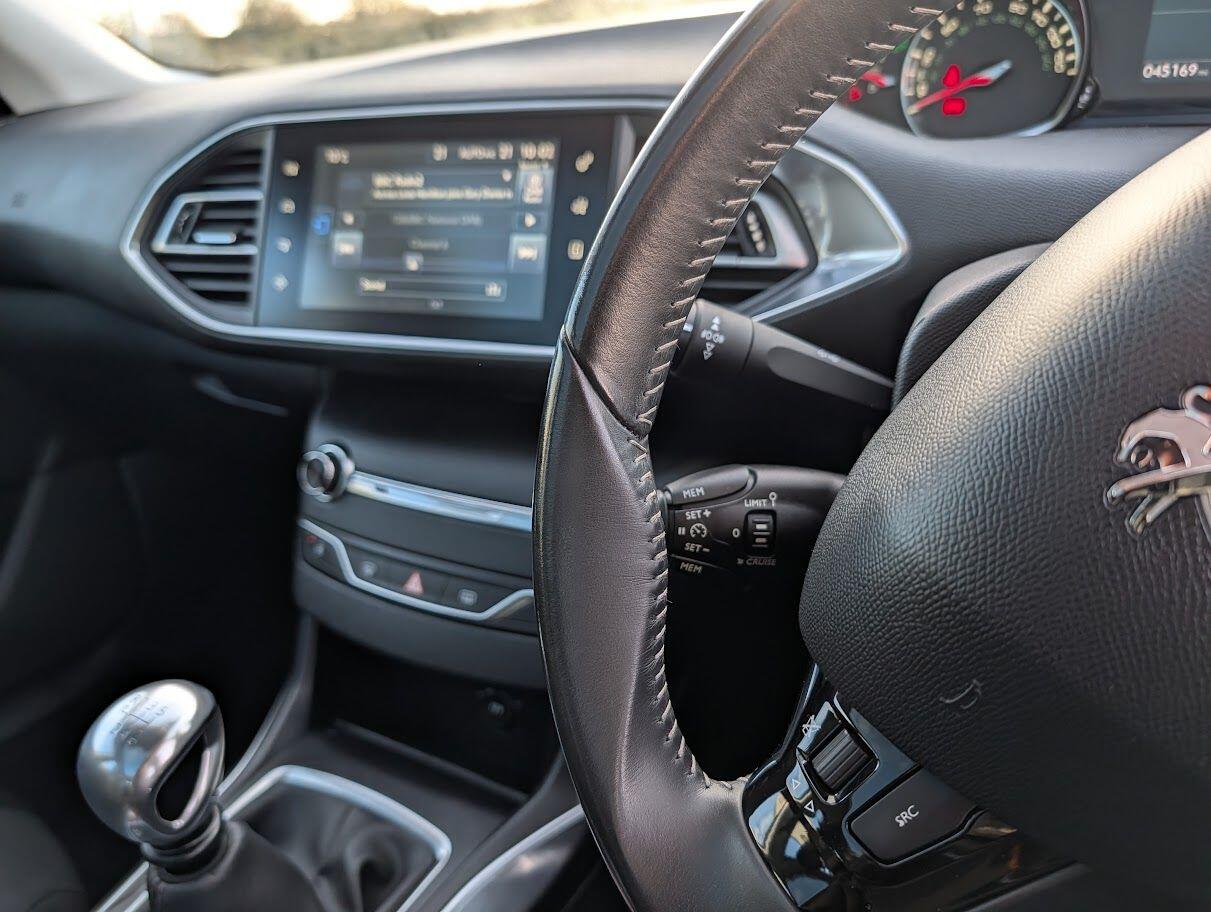 Used Peugeot 308 for sale - 76824984: Photo 10