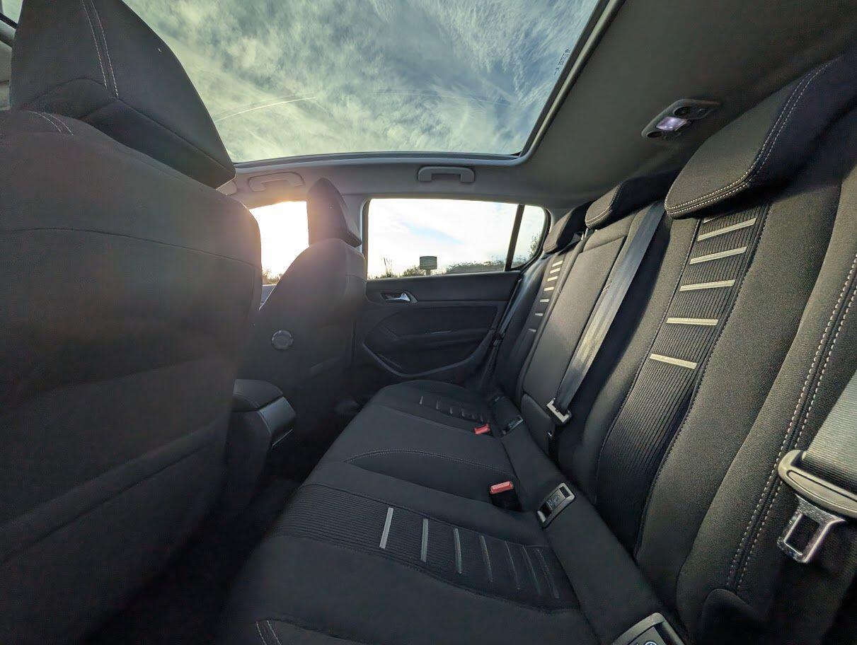 Used Peugeot 308 for sale - 76824984: Photo 11