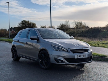 Used Peugeot 308 2013 for sale - 76824984: Photo