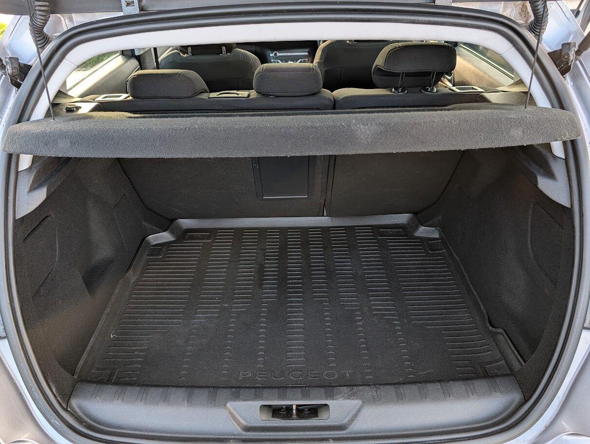 Used Peugeot 308 for sale - 76824984: Photo 24