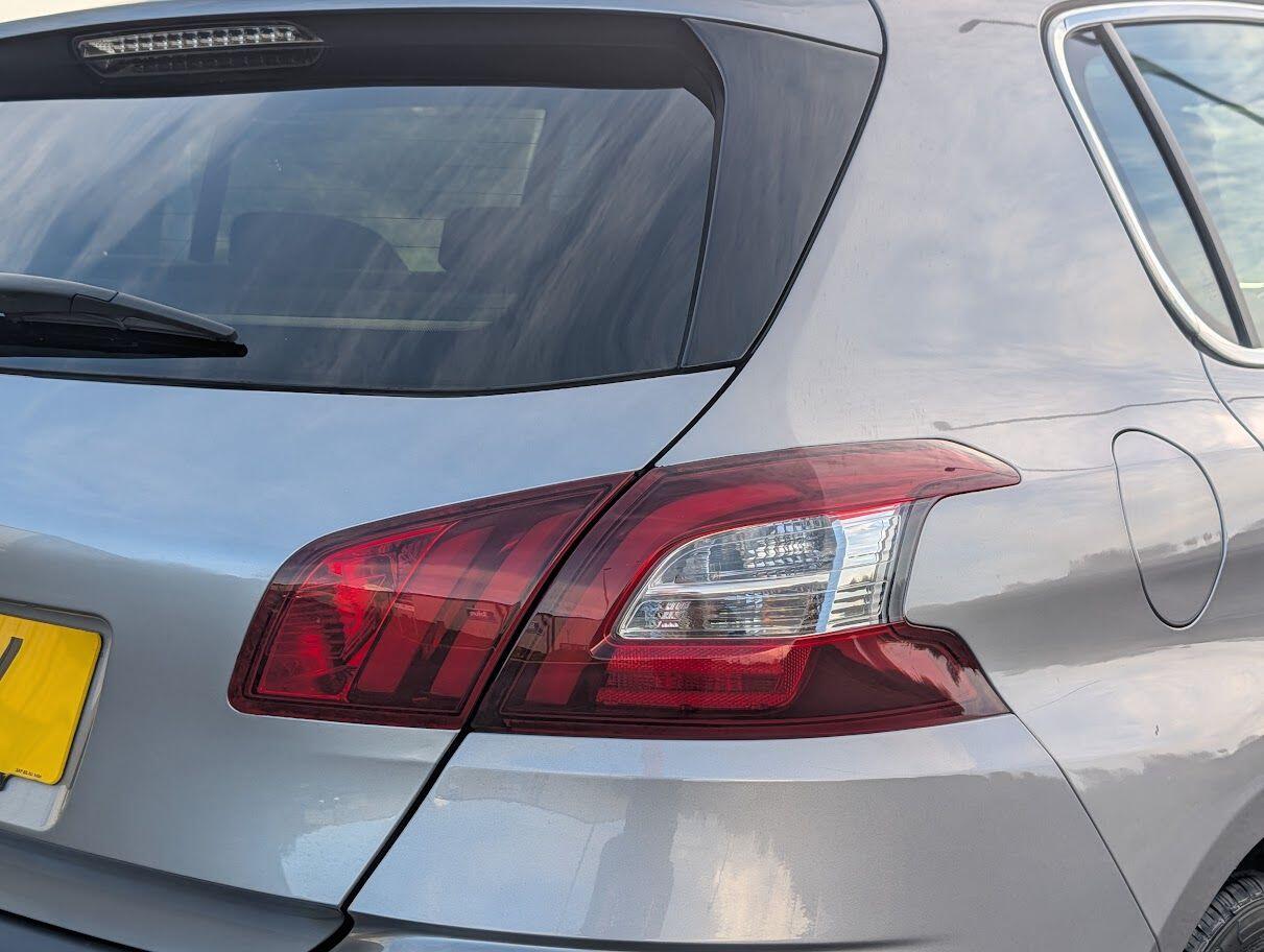 Used Peugeot 308 for sale - 76824984: Photo 28