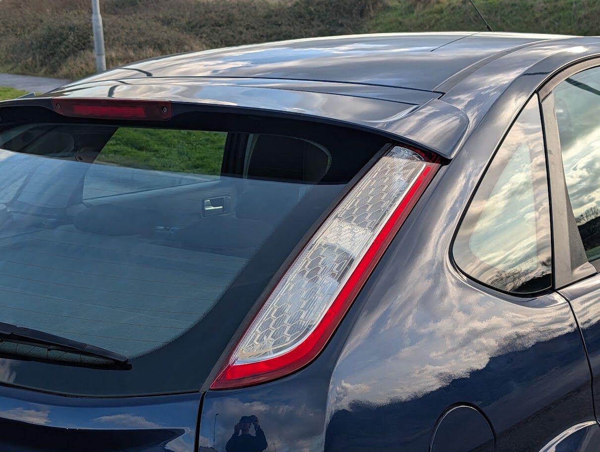 Used Ford Focus 2010 for sale - 77290878: Photo 22