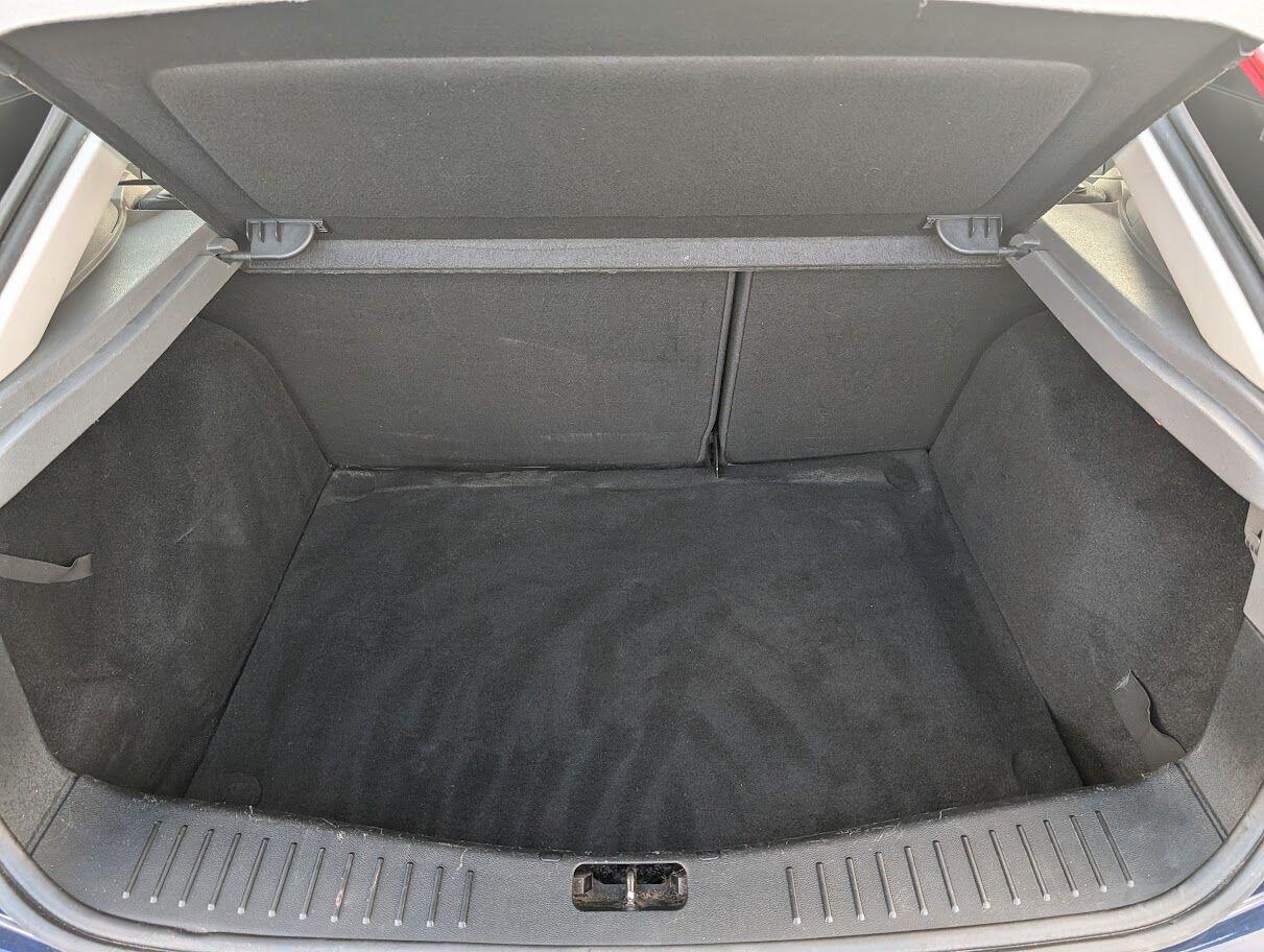 Used Ford Focus 2010 for sale - 77290878: Photo 23